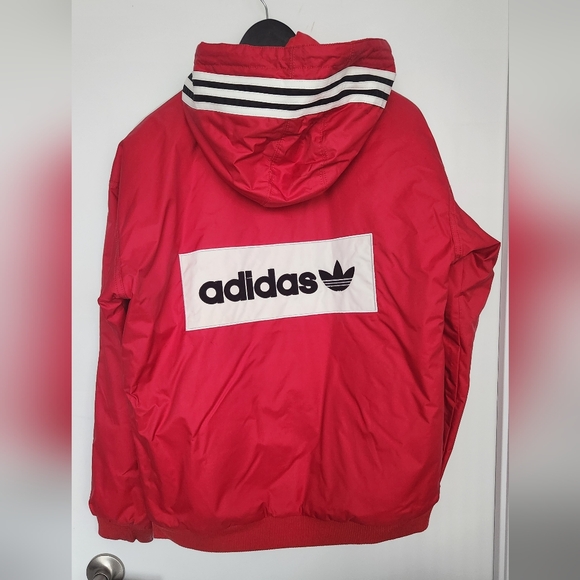 Adidas Originals Red Puffer Jacket Size: M - Picture 3 of 3